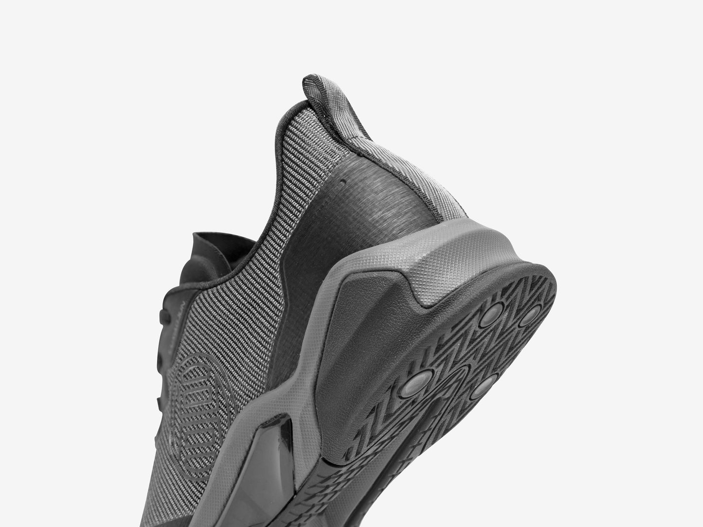 LUXIAOJUN XT-Motion 트레이닝화 (셰도우 블랙)